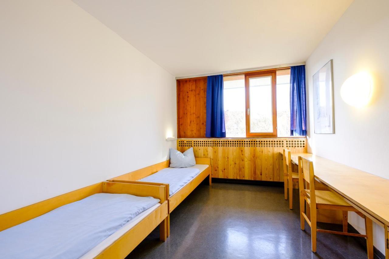 Internationales Jugendgaestehaus Дахау Экстерьер фото