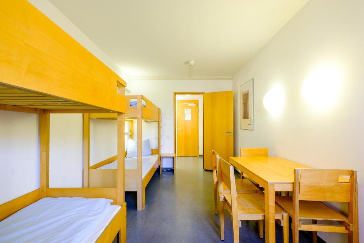 Internationales Jugendgaestehaus Дахау Экстерьер фото