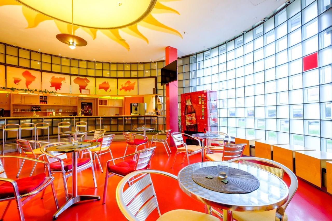 Internationales Jugendgaestehaus Дахау Экстерьер фото
