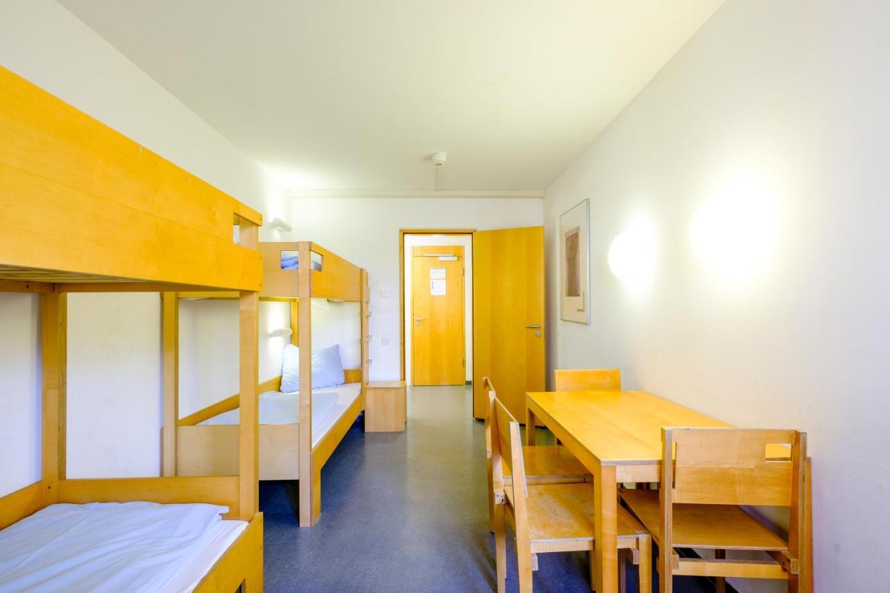 Internationales Jugendgaestehaus Дахау Экстерьер фото