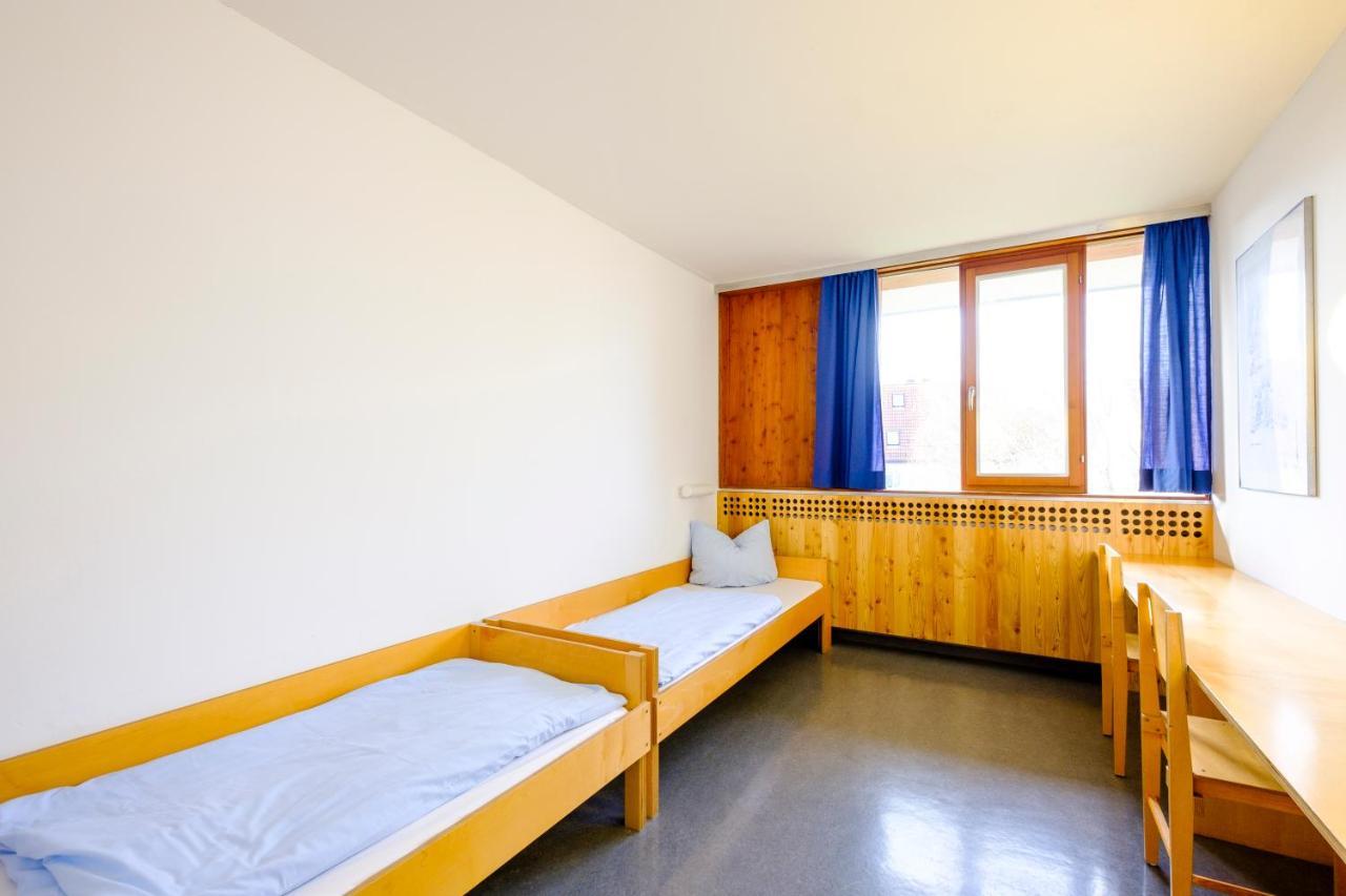 Internationales Jugendgaestehaus Дахау Экстерьер фото