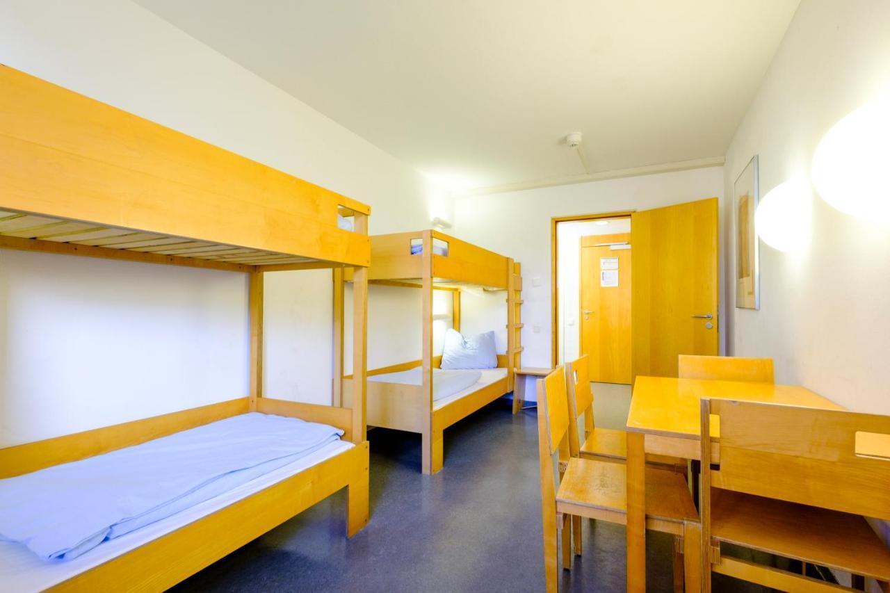 Internationales Jugendgaestehaus Дахау Экстерьер фото